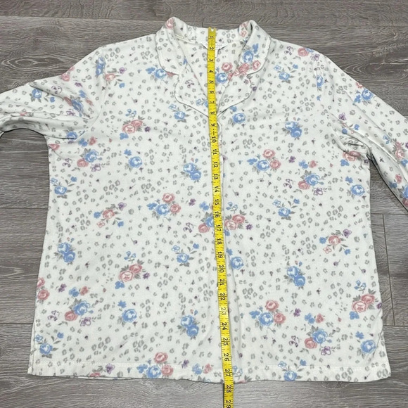 Charter Club Intimates Long Sleeve Button Down Pajama Set White Floral XL - Picture 10 of 16